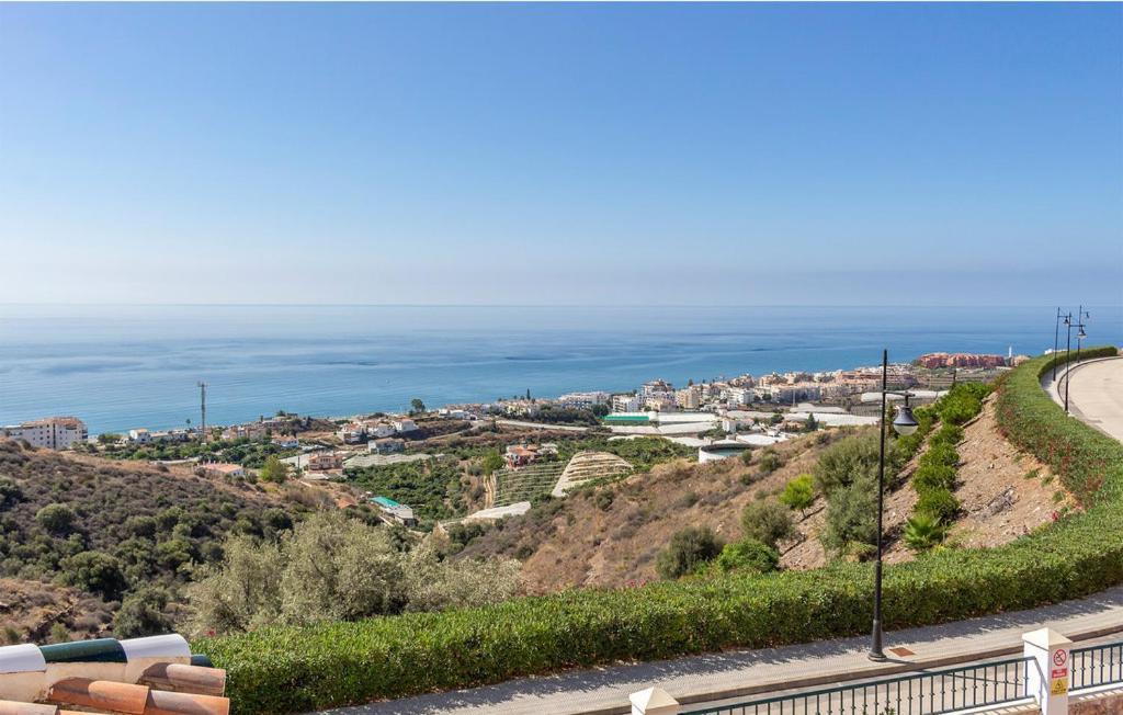 Luxury Villa - La Pia Seaview Торрокс-Коста Экстерьер фото